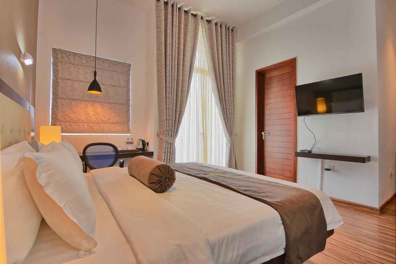 Ripon Grand Hill By Ehi Hotel Nuwara Eliya Exterior photo